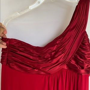 One shoulder Garnet red maxi dress.